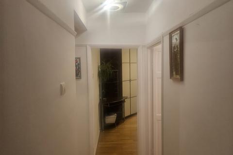 undefined, Riverside Gardens, Wembley HA0