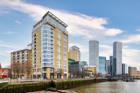 undefined, Belgrave Court, London, E14
