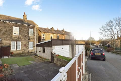 3 bedroom semi-detached house for sale, Bradford Road, Cleckheaton, BD19