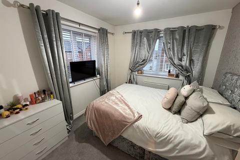 3 bedroom semi-detached house for sale, Falcon Close, Mexborough
