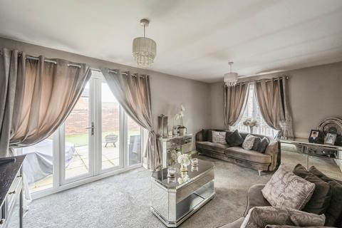 3 bedroom semi-detached house for sale, Falcon Close, Mexborough