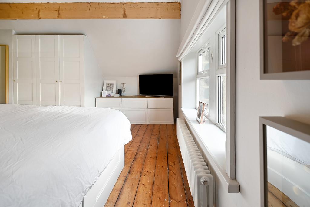 Main bedroom