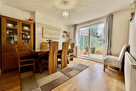 3 bedroom semi-detached house for sale, Rutland Crescent, St Annes, Luton, Bedfordshire, LU2 0RG