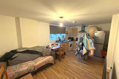 undefined, Biscot, Luton LU3