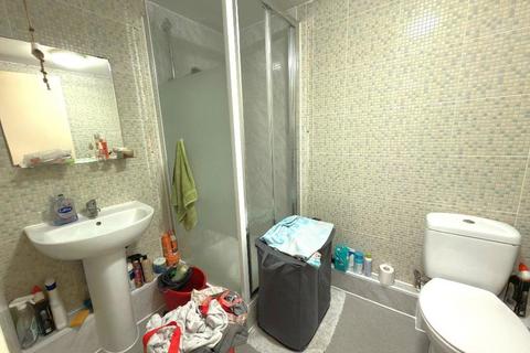 undefined, Biscot, Luton LU3