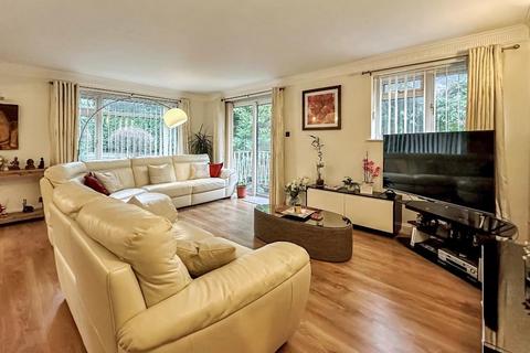 undefined, Beech Avenue, Sanderstead, Surrey, CR2 0NL