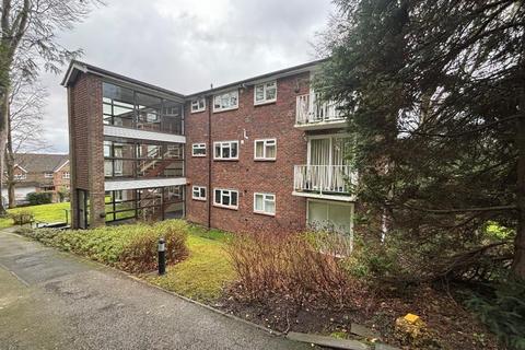2 bedroom flat for sale, Beech Avenue, Sanderstead, Surrey, CR2 0NL