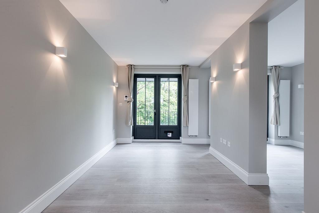 Dining room (example)