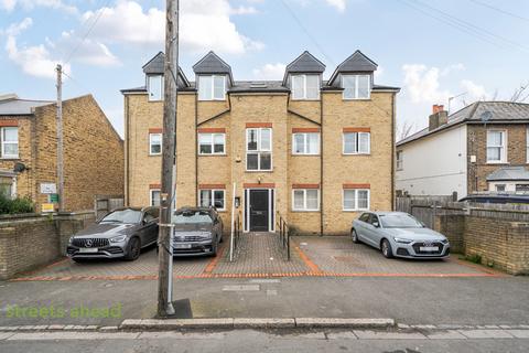 Bensham Grove, Thornton Heath, CR7