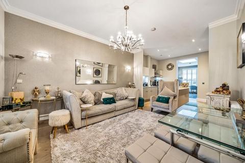 undefined, Wellesley Road London SE18
