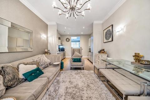 undefined, Wellesley Road London SE18