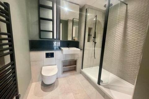 3 bedroom flat to rent, Townsend Road London SE3