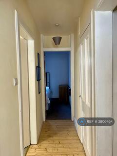 1 bedroom flat to rent, Buccleuch St, Edinburgh, EH8