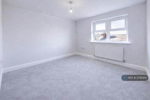 1 bedroom flat to rent, High St, Gloucester, GL1
