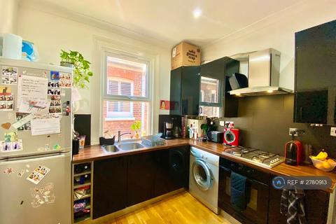 undefined, Oakley Avenue, London, W5