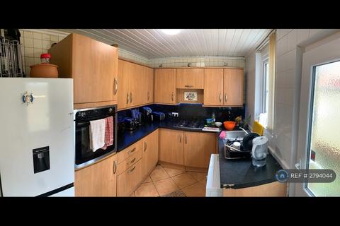 undefined, Becket St, Liverpool, L4