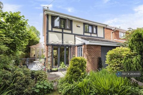 3 bedroom detached house to rent, Westleigh Lane, Leigh, WN7