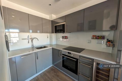 1 bedroom flat to rent, Queensland Road, London, N7