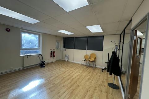 Retail property (high street) to rent, 44 Richmond Rd Kingston Upon Thames KT2 5EE