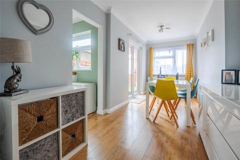 3 bedroom terraced house for sale, Grovebury Close, Bedfordshire LU6