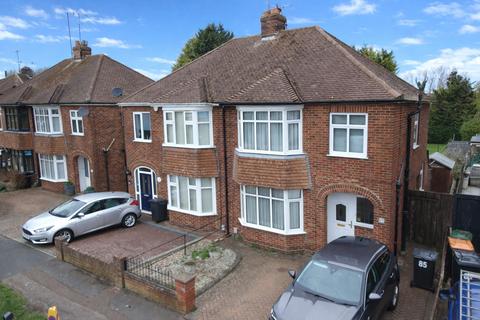 undefined, Douglas Crescent, Houghton Regis, Dunstable, Bedfordshire, LU5