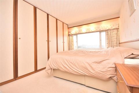 3 bedroom semi-detached house for sale, Templegate Drive, Leeds