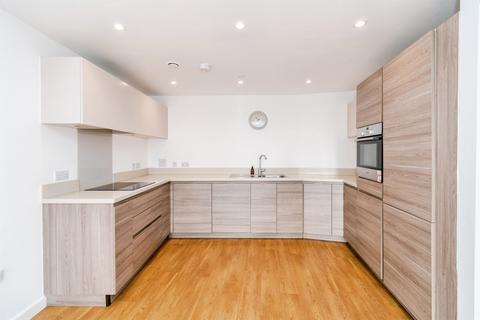 2 bedroom flat for sale, Centenary Plaza, Southampton