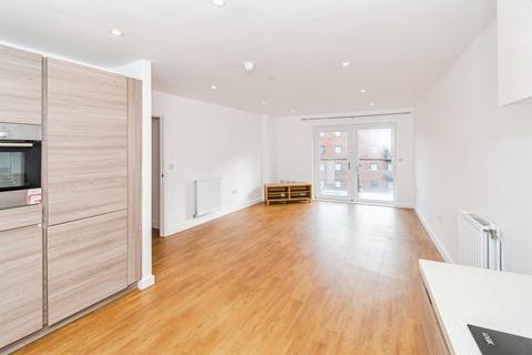 2 bedroom flat for sale, Centenary Plaza, Southampton