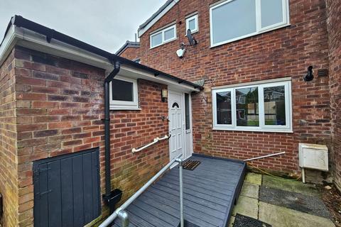 undefined, Richmond Walk, Radcliffe, Radcliffe, Manchester