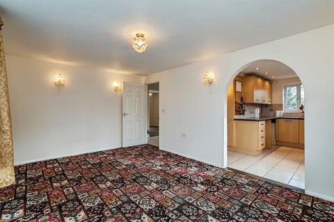 2 bedroom detached bungalow for sale, Winfarthing Road, Shelfanger, DISS