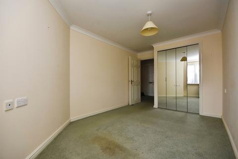 1 bedroom retirement property for sale, Clydesdale Road, Hornchurch
