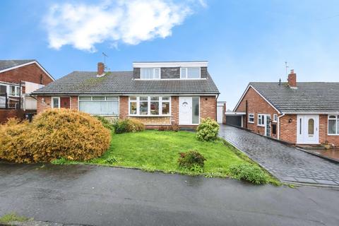 Ragees Road, Kingswinford