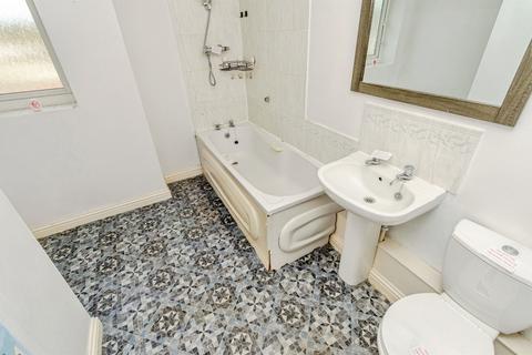 2 bedroom apartment for sale, Toll End Road, Tipton