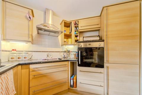 1 bedroom apartment for sale, Squirrel Way, Leeds
