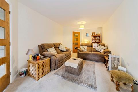 1 bedroom apartment for sale, Squirrel Way, Leeds