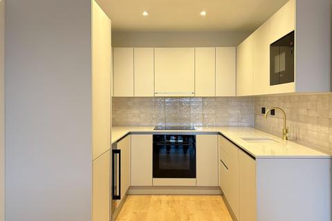 2 bedroom flat to rent, Caversham Road