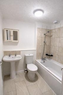 1 bedroom ground floor maisonette to rent, Creighton Road, London, N17