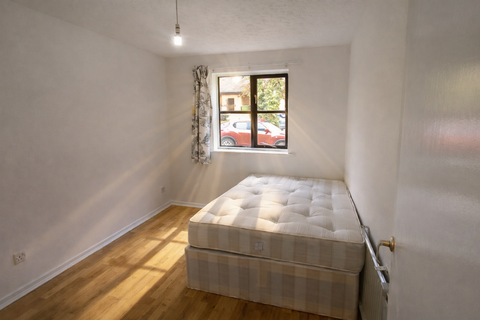 1 bedroom ground floor maisonette to rent, Creighton Road, London, N17