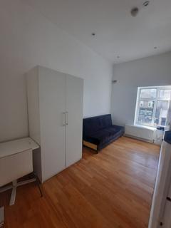 2 bedroom flat to rent, London N7