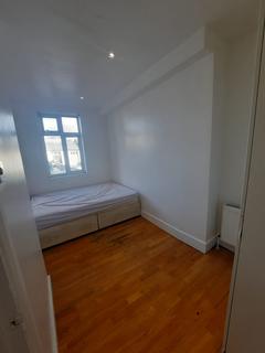 2 bedroom flat to rent, London N7