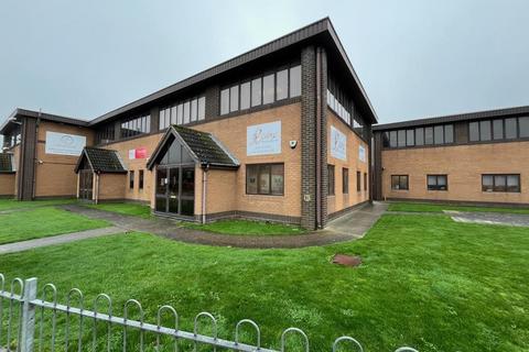 Office to rent, Stephenson Rd W Clacton On Sea CO15 4TN
