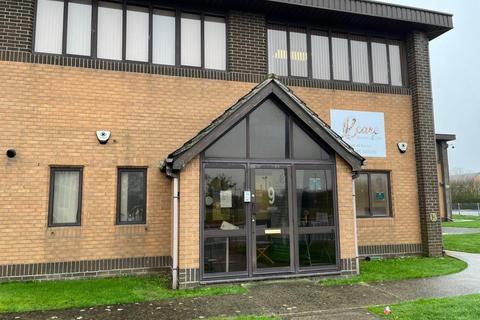 Office to rent, Stephenson Rd W Clacton On Sea CO15 4TN