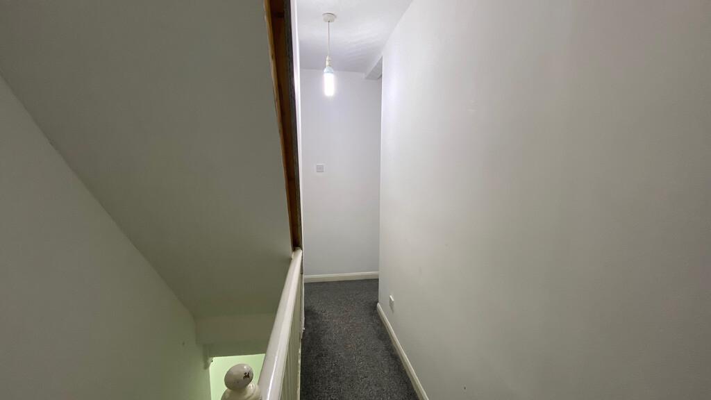 Passageway Mid floor