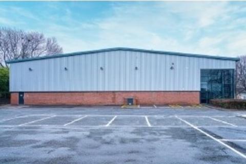 Warehouse to rent, Walton Rd Hartlebury DY10 4JB