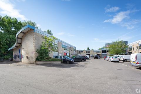 Warehouse to rent, Bartley St Bristol BS3 4DB