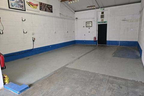 Warehouse to rent, Bartley St Bristol BS3 4DB