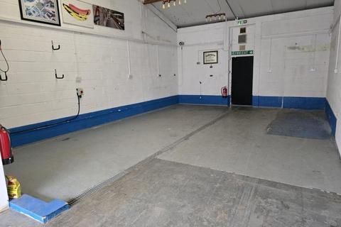 Warehouse to rent, Bartley St Bristol BS3 4DB