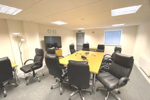 Office to rent, Cooper Rd Thornbury BS35 3UW