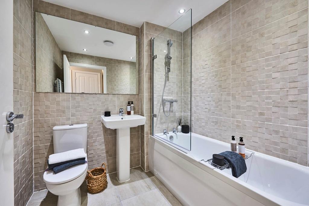 Family friendly bathroom