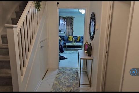 undefined, St Johns Close, Basildon, SS15